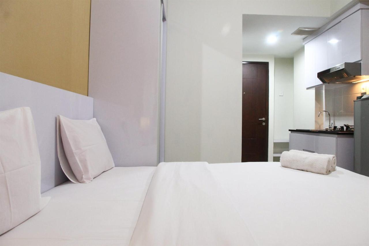 Comfortable Studio Apartment Grand Dhika City By Travelio Bekasi Exterior photo